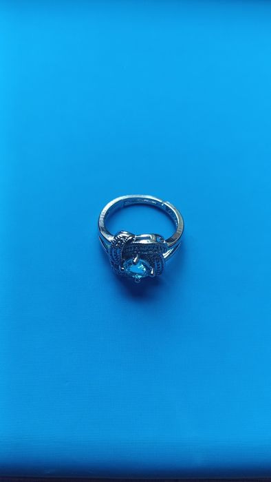 Каблучка з блакитним камінцем,925 проба