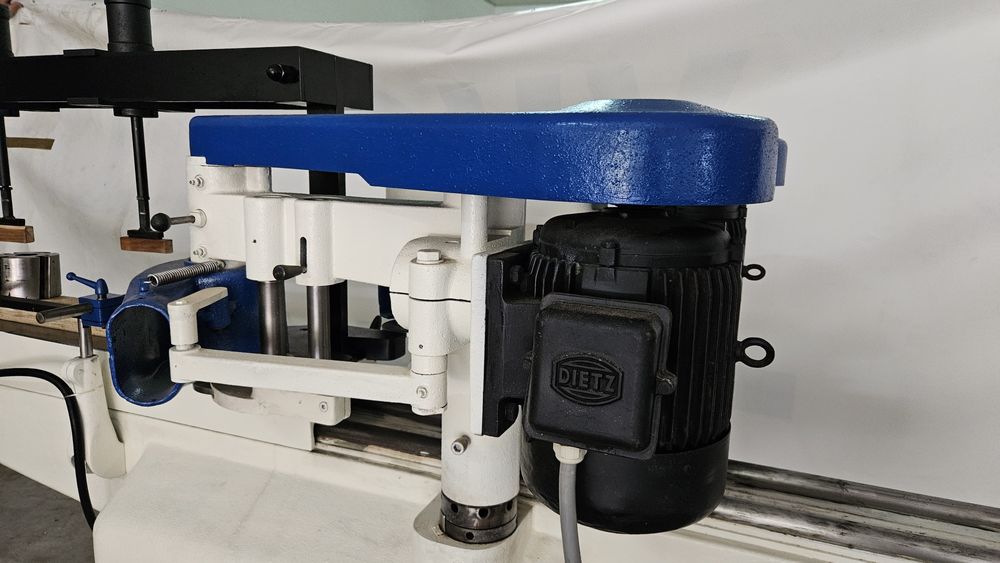 Fresadora Horizontal para Madeira Wigo 1075 com Fixação Pneumática