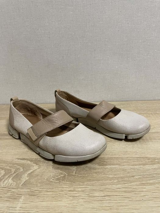 Туфлі шкіряні жіночі Clarks