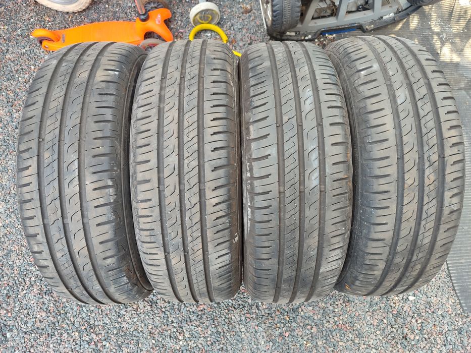 Резина літо 195.65.15 BARUM