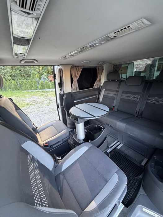 Volkswagen Multivan 7-osobowy do wynajęcia
