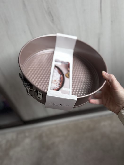 Forma do pieczenia  26 cm / smukee / okrągła