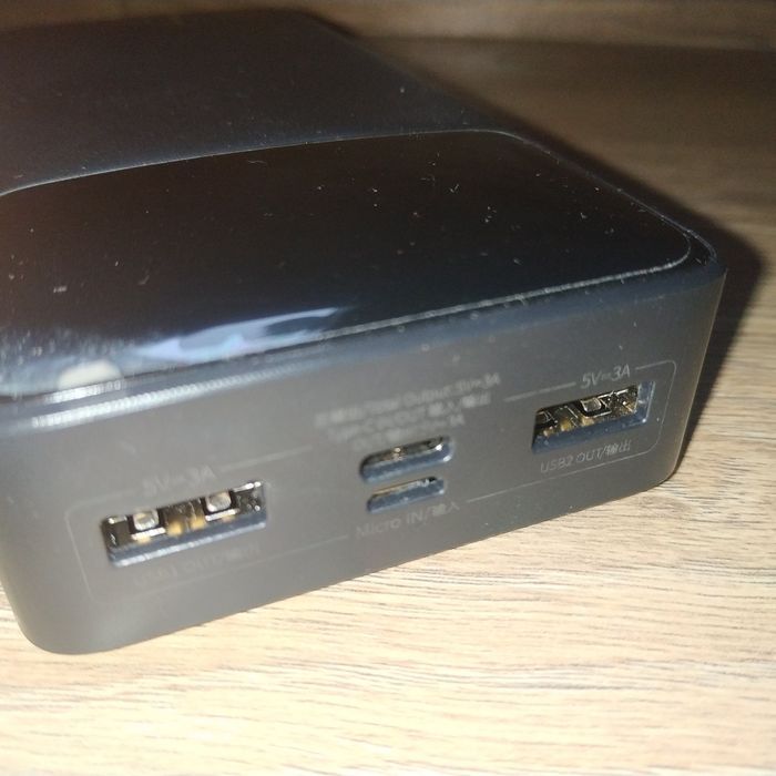 Павербанк з дісплеем Baseus 20000 mAh. Quick Charge 3.0