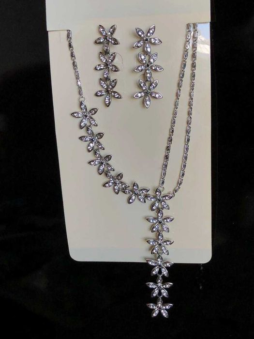 Набір прикрас браслет підвіска сережки, Нове, На святкування, випусний