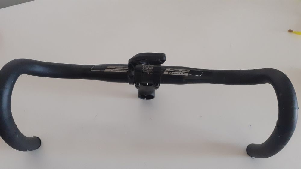 Vendo guiador bontrager, suporte GPS e avanço