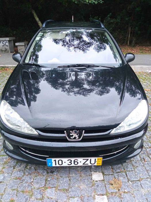 Peugeut 206 sw 155.000 KM bem estimado