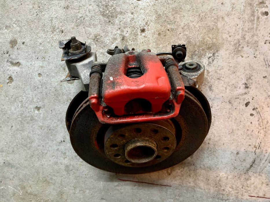 Caixa de direcao, Travagem Traseira, Mangas eixo, Alfa Romeo 159