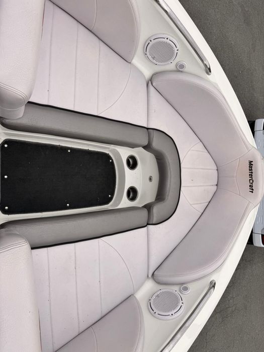Mastercraft X30 2006 c/atrelado