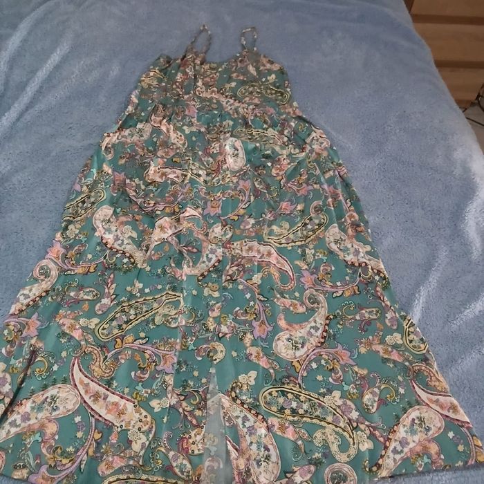 Vestido multicolor de alças de verão