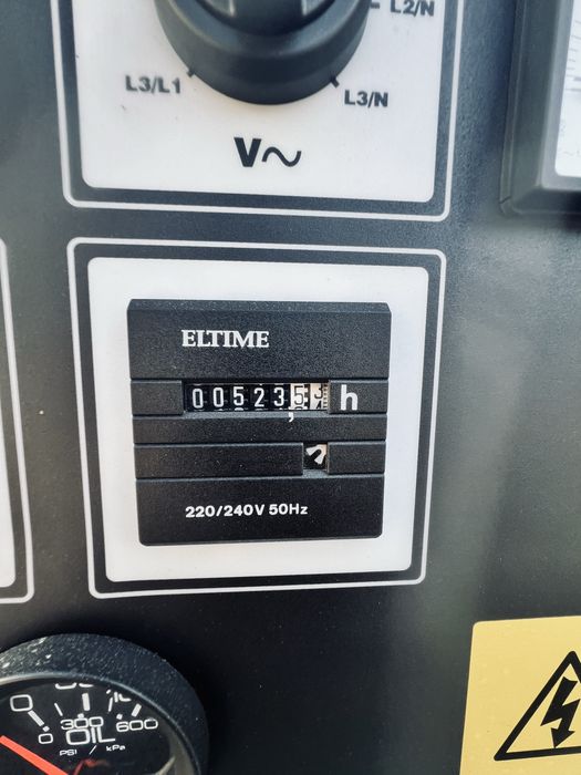 Gerador Cummins 275kVA