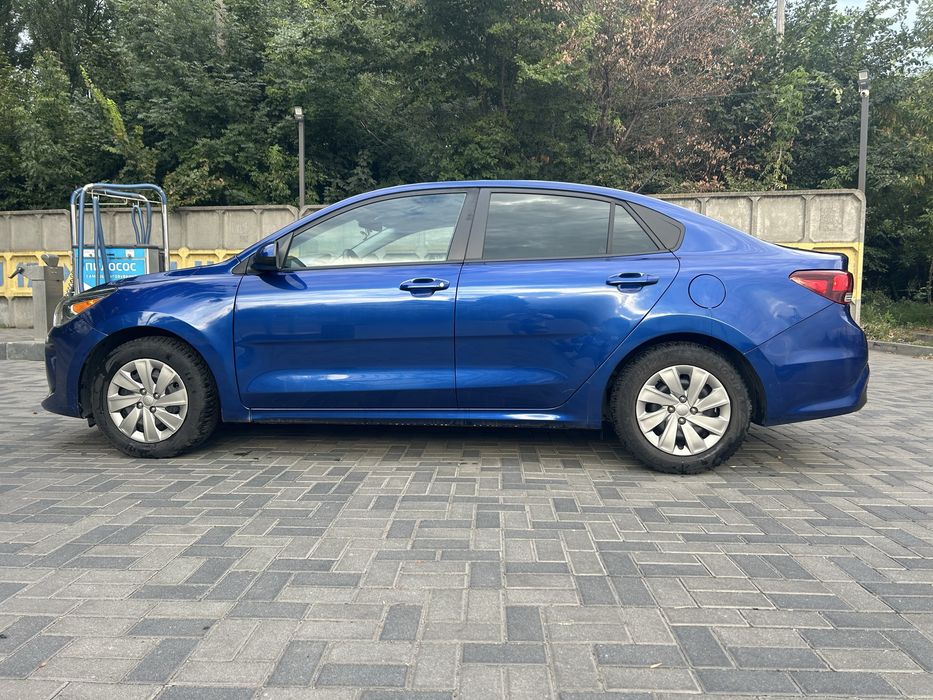 Kia Rio 2019 VIN 3KPA24AB4KE230172 фото оголошення 8 з 16