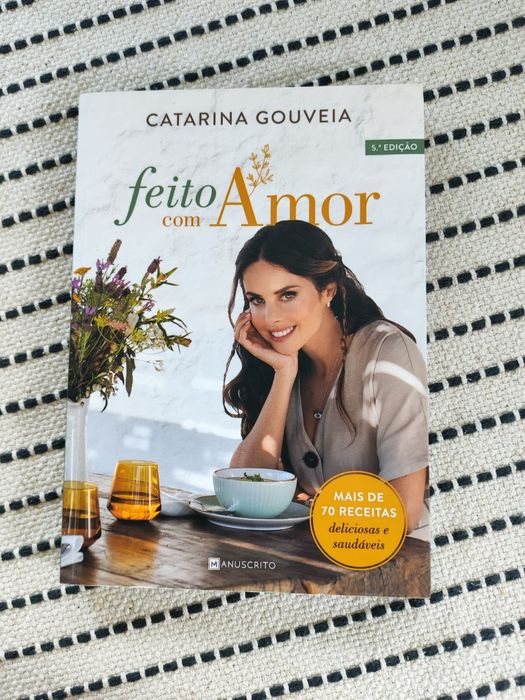 Livro "feito com amor"