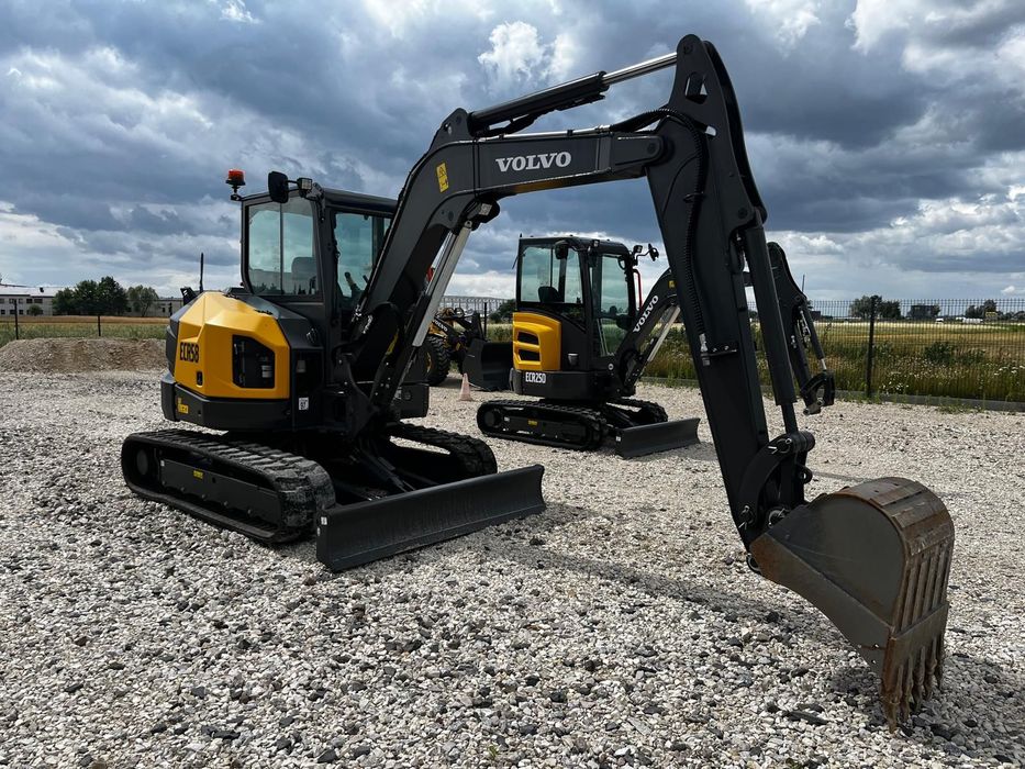 Volvo ECR58 2026 nowy model, nowa koparka, dealer PL  Fabrycznie nowa koparka Volvo ECR58 KLIMA (Cat, Kubota, Jcb, Bobcat)