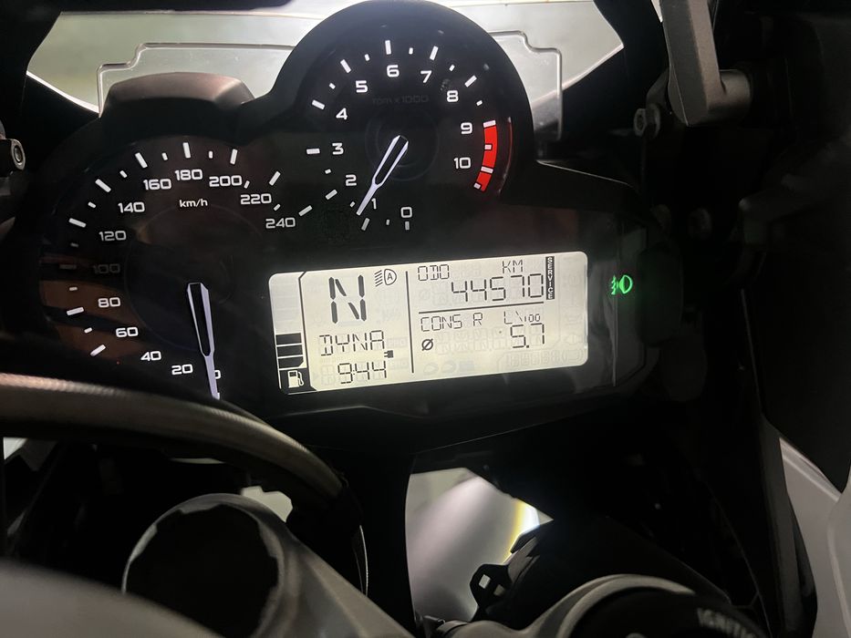 Bmw GSA 1200 Adventure-2016-44.000 kms Nacional