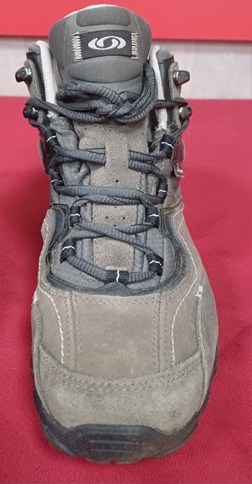 Ботинки,кросівки Solomon 39p