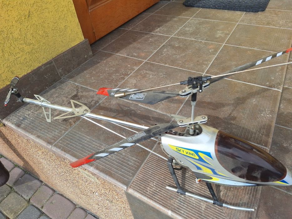 RC helikopter model