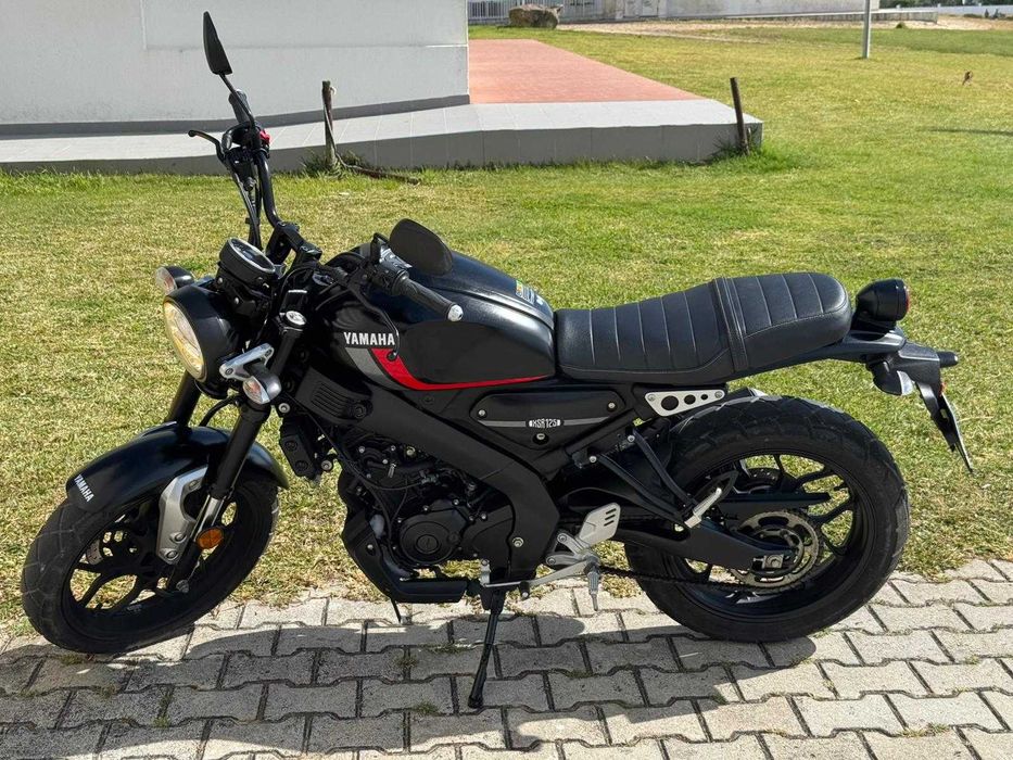 Yamaha xsr-125 2024