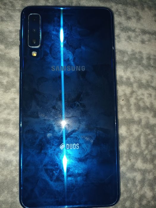 Samsung Galaxy A7 + etui cały lub na części