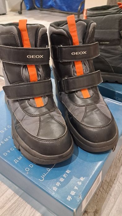 Взуття НЕ промокає, єврозима 39р.