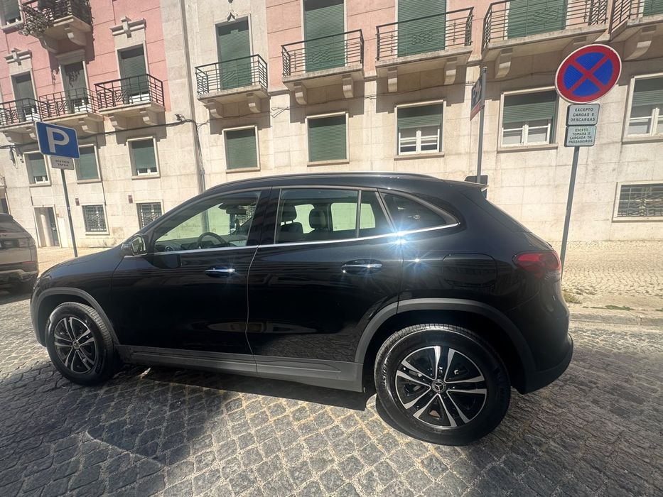 Mercedes-Benz GLA 250e Progressive Plug-in Hybrid