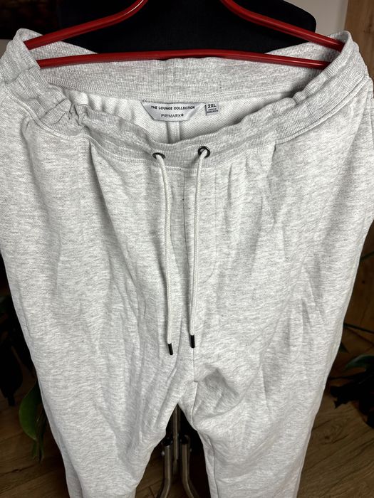 Primark spodnie dresowe jasno szare nowe XXL