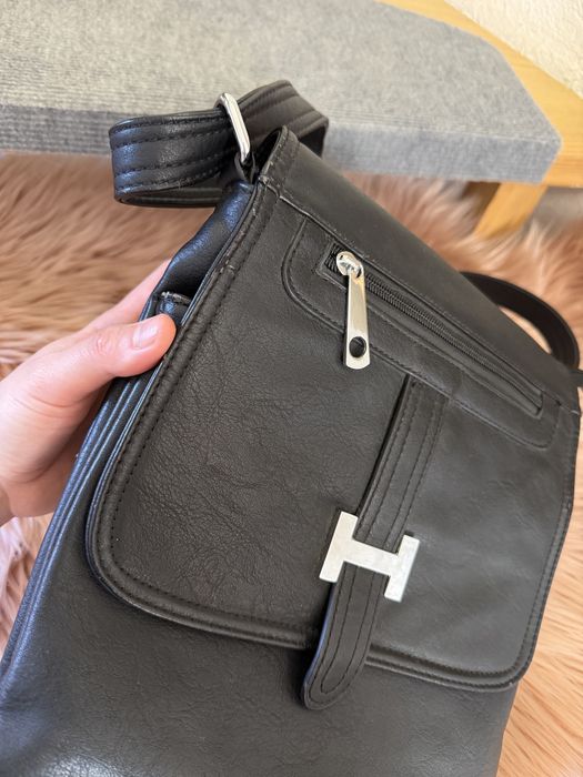 Стильна сумка месенджер