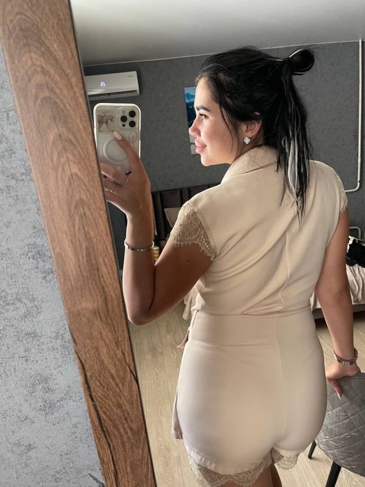 Платье ромпер бежевое