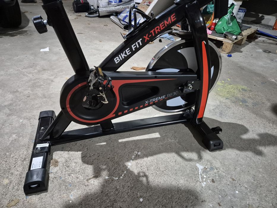 Spinning Bicycle440565148555694082