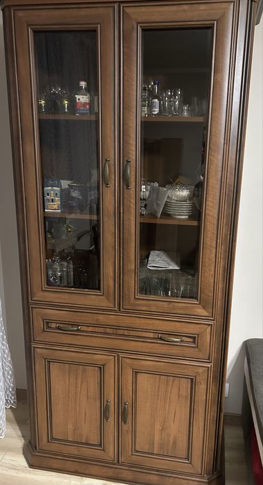 Witryna / szafa z szybą