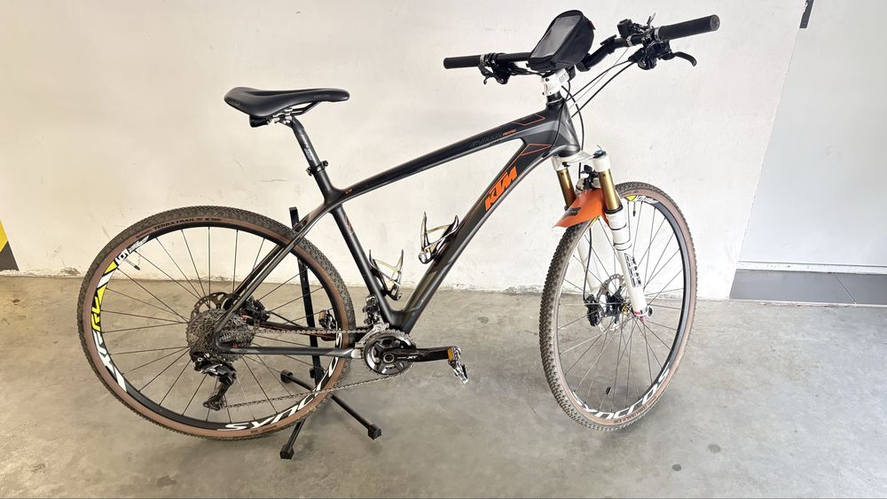 KTM Myroon Prestige Carbon | FOX Factory Kashima | Shimano XT