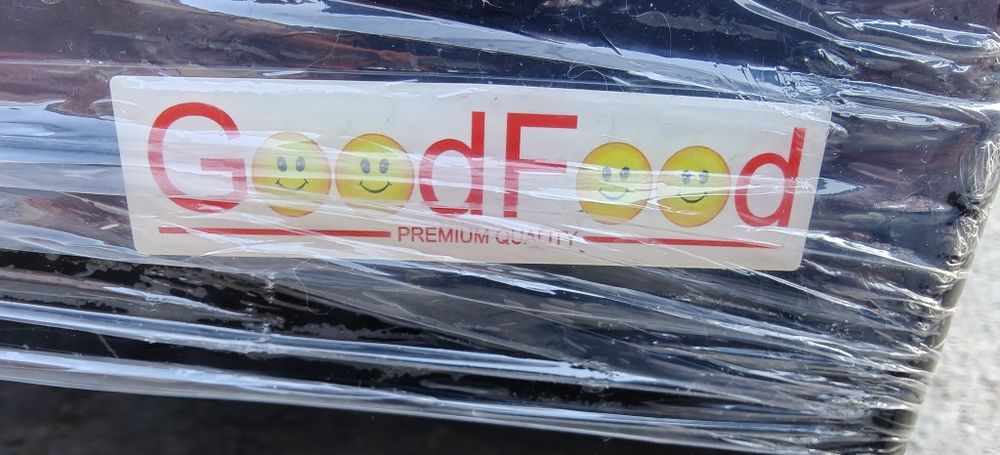 Продам холодильную витрину GoodFood RT78L-B (б/у)