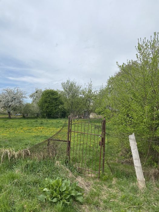 Земля під будівництво будинку 10-12 сот.