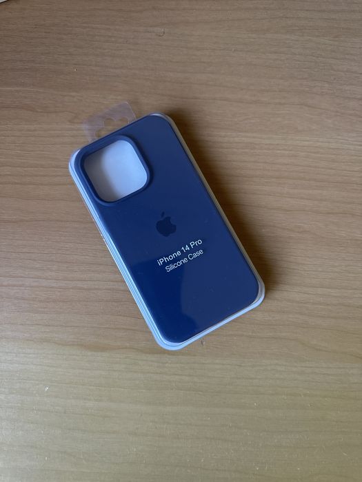 Capa de silicone para iPhone 14 pro