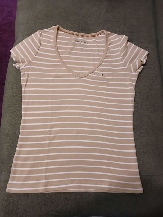 Bluzka Tommy Hilfiger. 100% bawełna.