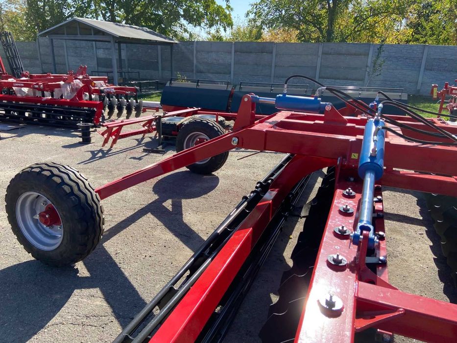 Дискова борона дископлуг, лущильник Деметра