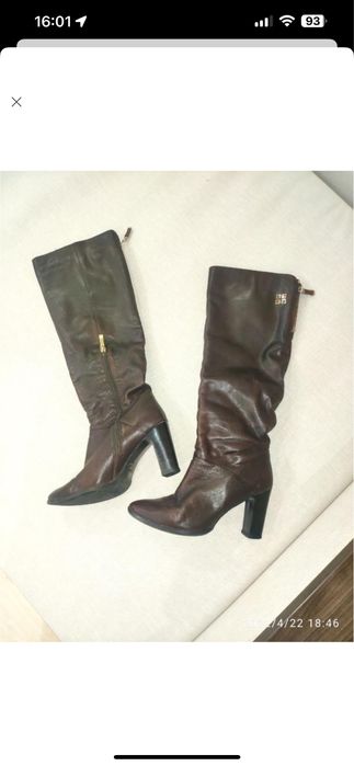 Шкіряні весняні зручні чоботи