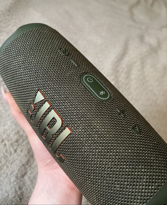 JBL Charge 5 (Green)