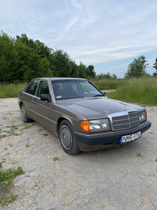 Mercedes-Benz W201 (190) 2.0D 1989r.