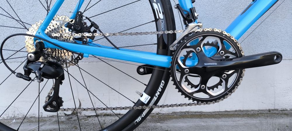GIANT DEFY 1 DISC , Shimano 105 (hamulce tarczowe), Rozmiar XL