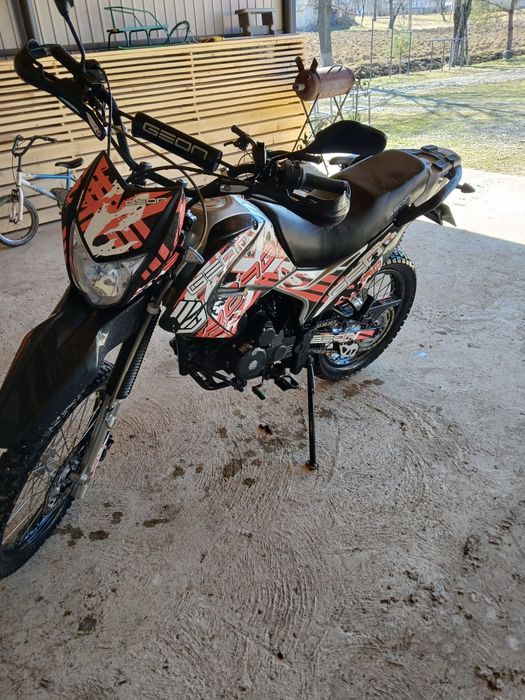 Продам мотоцикл геон