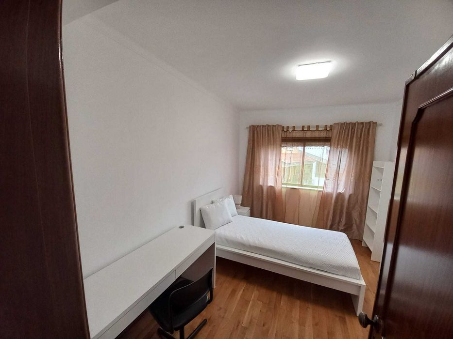 Quartos para Estudantes - Rua Miguel Torga - Coimbra