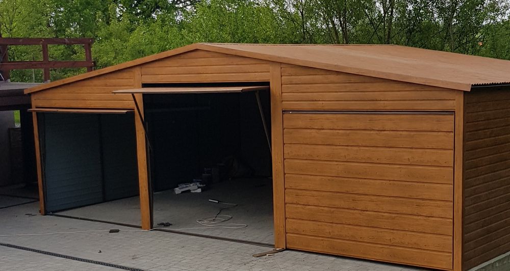 Garaż z dachem dwuspadowym pod różne wymiary , pomiar przy zamówieniu