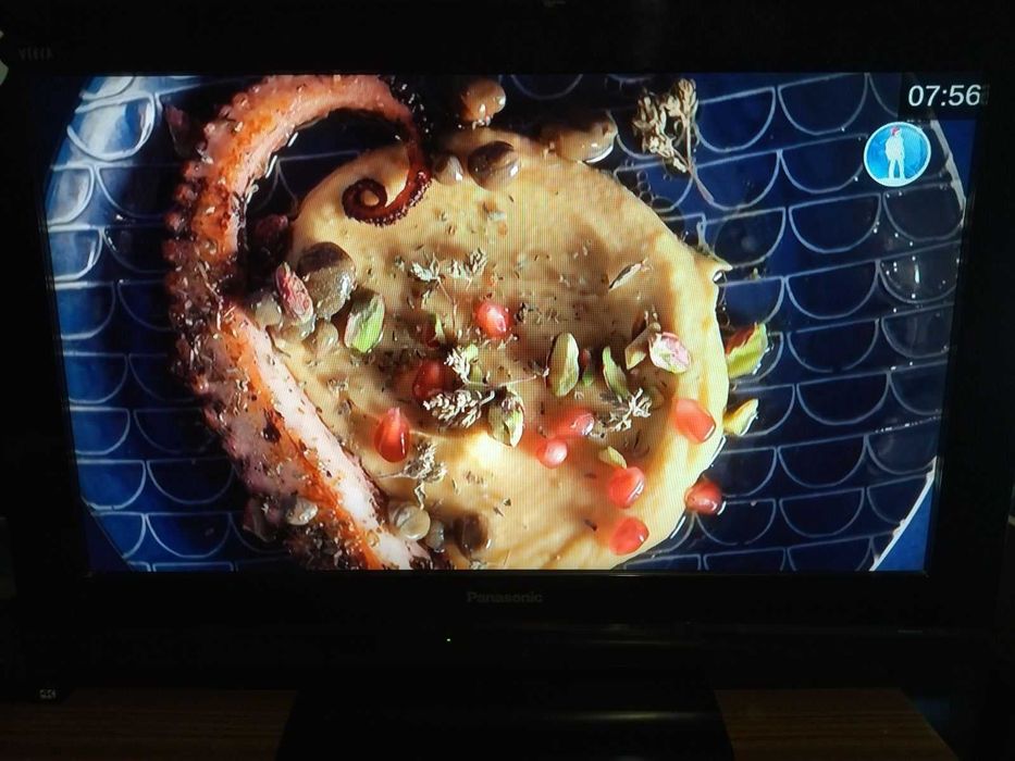 Продаю Телевизор Panasonic TX-R32LX80 (32дюйма).