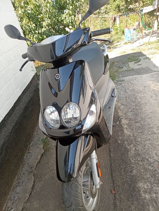 Продам скутер YAMAHA