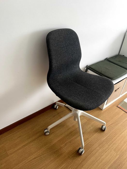 Vendo cadeira Ikea LÅNGFJÄLL em ótimo estado