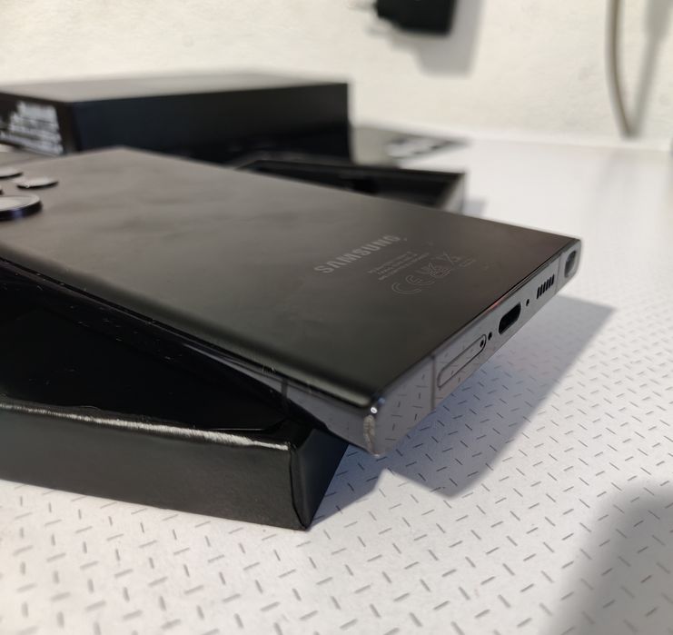 Samsung S23 Ultra 12/512gb