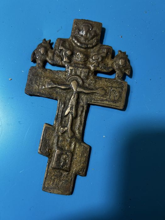 Кионый крест, и складень