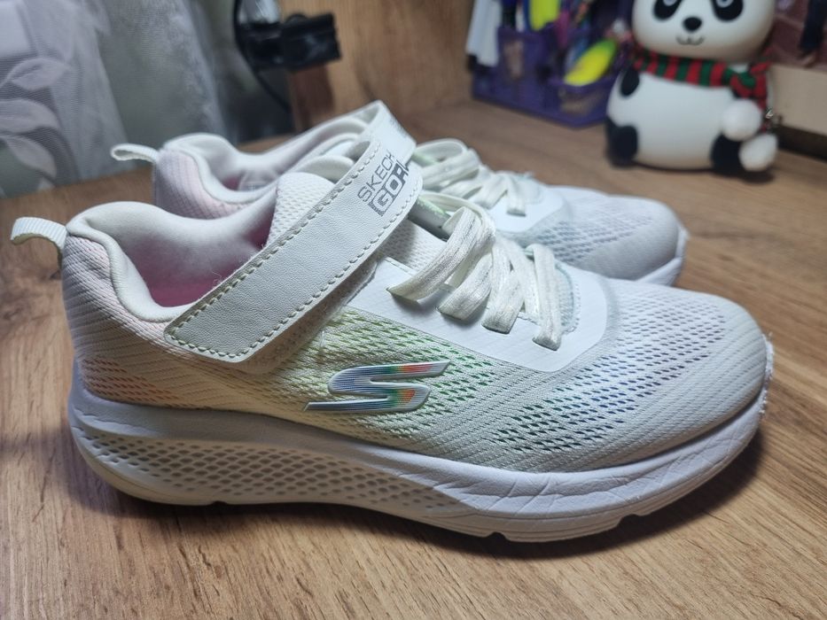 Skechers для дівчинки