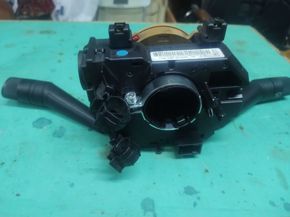 Fiat Fiorino переключатели поворитников