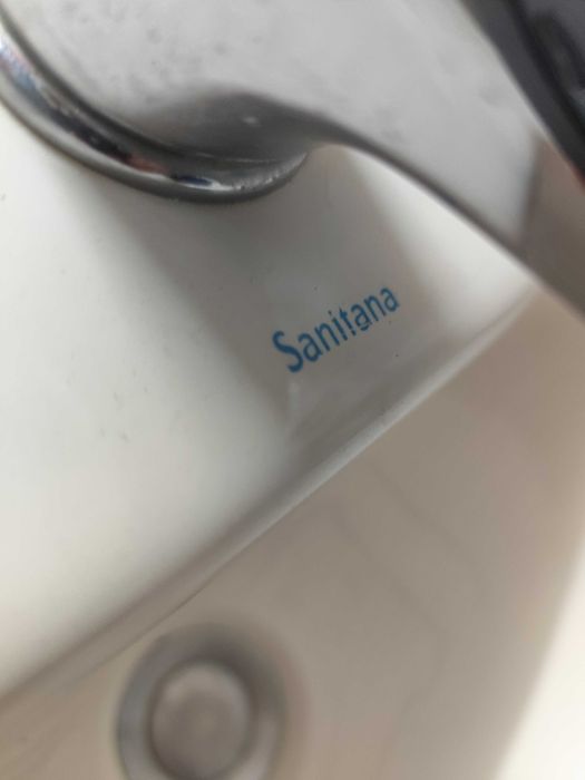 Lavatório de Encastrar Sanitana com misturadora Zenite (Usado)